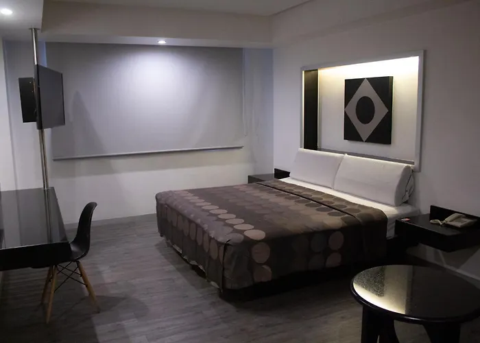 Hotel Harare 3*