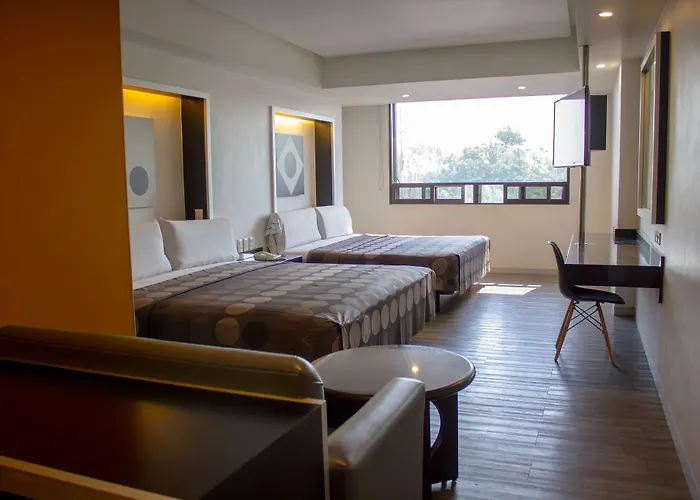Hotel Harare 3*
